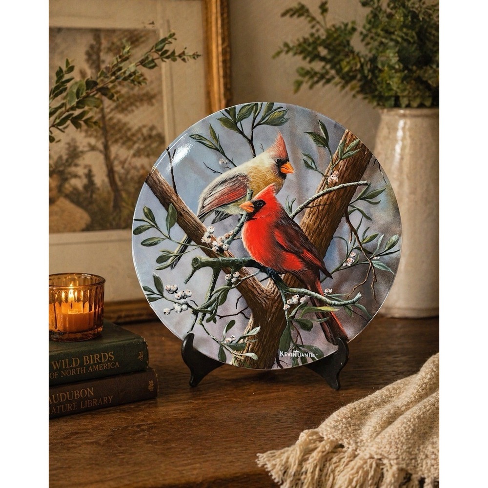Knowles Cardinal Collector Plate Kevin Daniel Birds Garden COA VTG